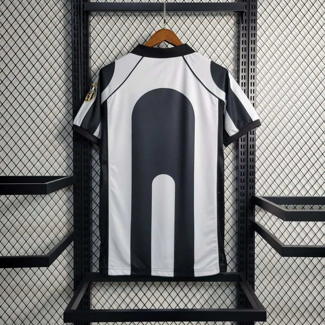 1997-1998 Retro Juventus Home Jersey