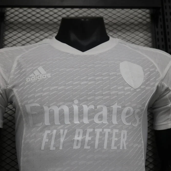 Arsenal "Pure Elegance" Limited Jersey