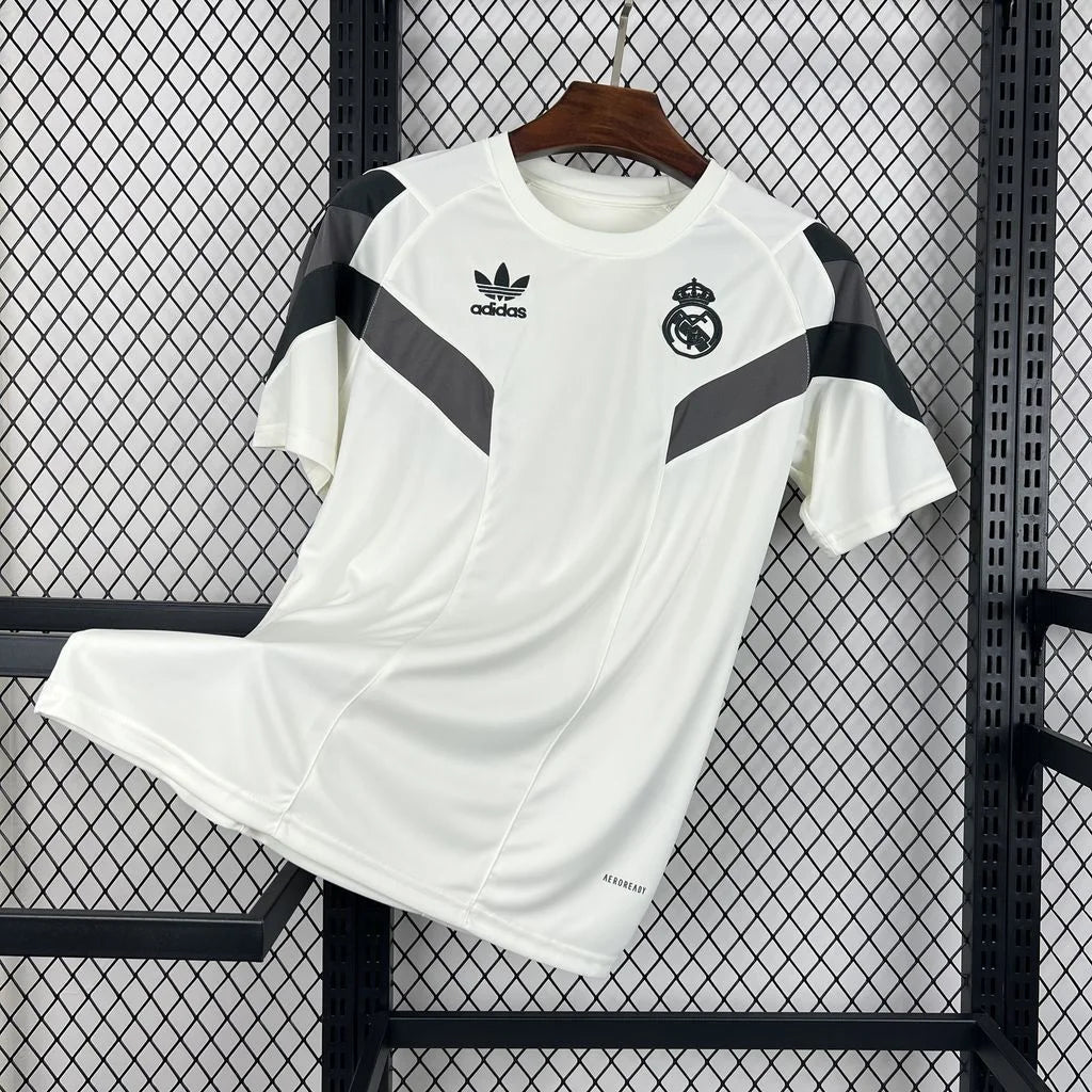 25/26 Real Madrid "Blancos Revival" Special Edition Jersey