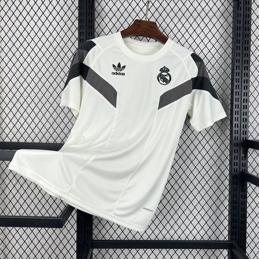 25/26 Real Madrid "Blancos Revival" Special Edition Jersey